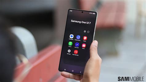 How to sign up for Samsung's expanded One UI 7 .